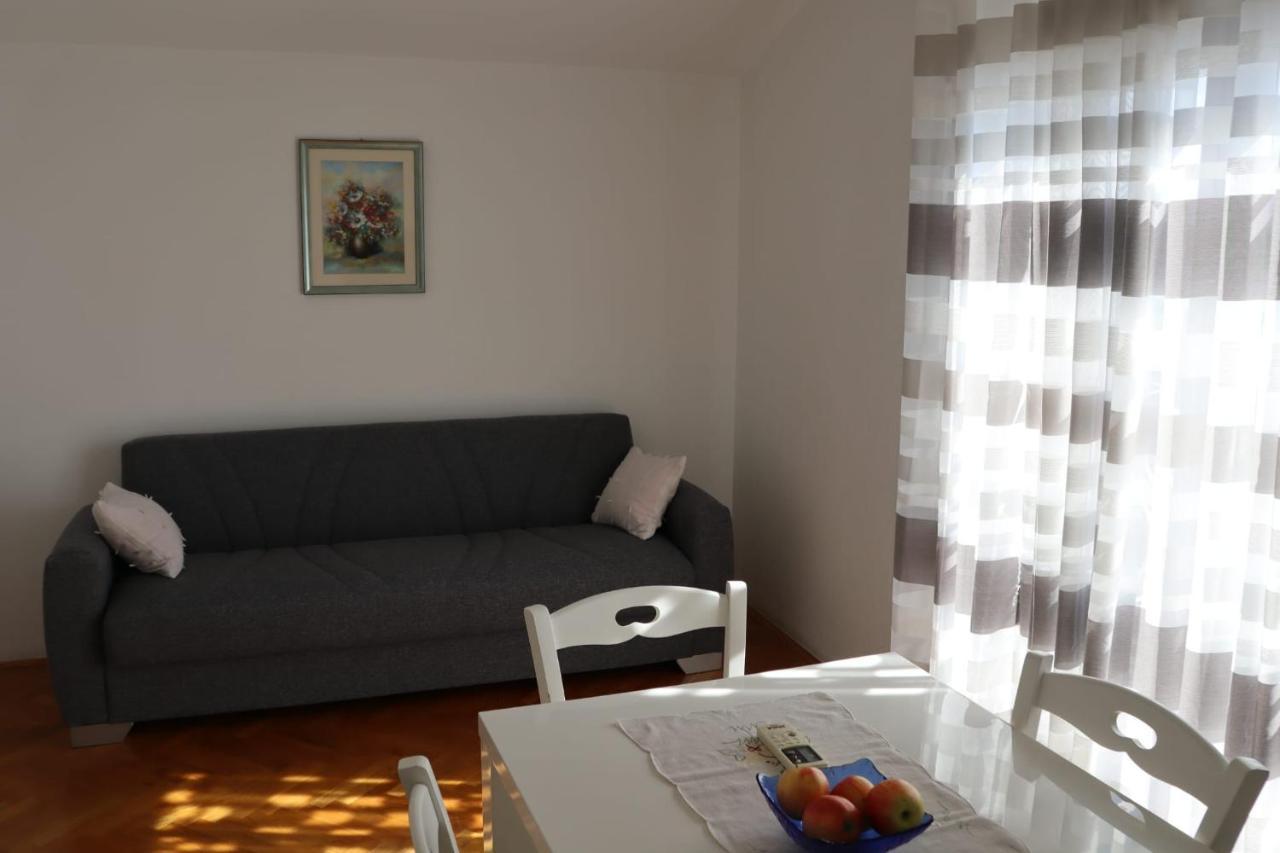 Apartments Ivanka Starigrad Exterior photo