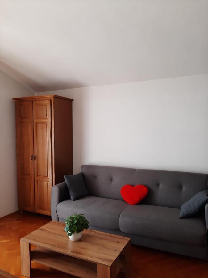 Apartments Ivanka Starigrad Exterior photo