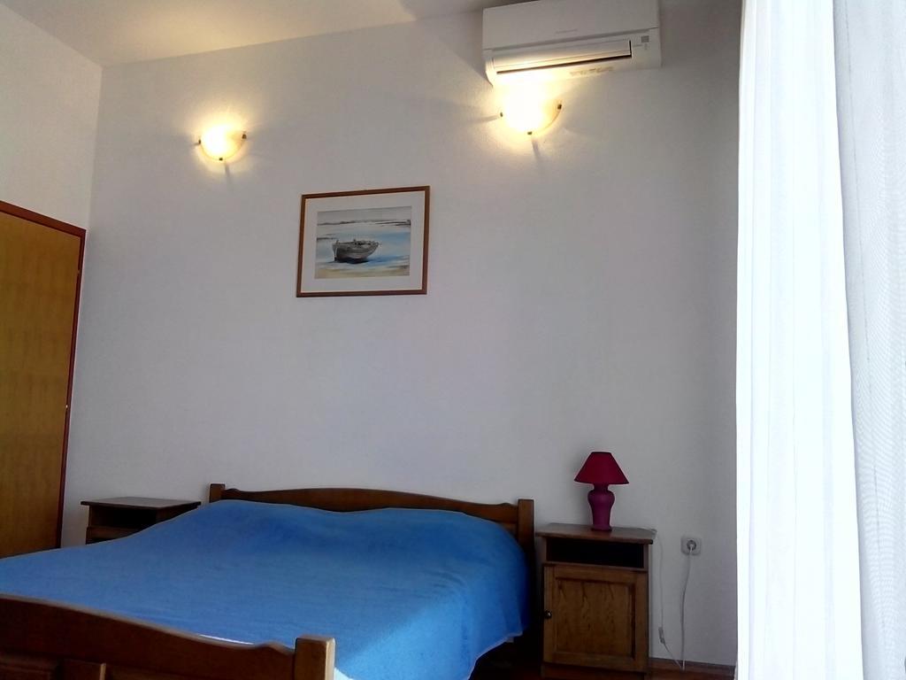 Apartments Ivanka Starigrad Room photo